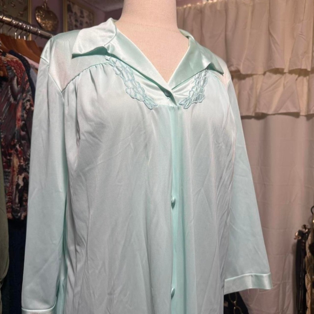Vanity Fair 100% Silk Vintage Robe